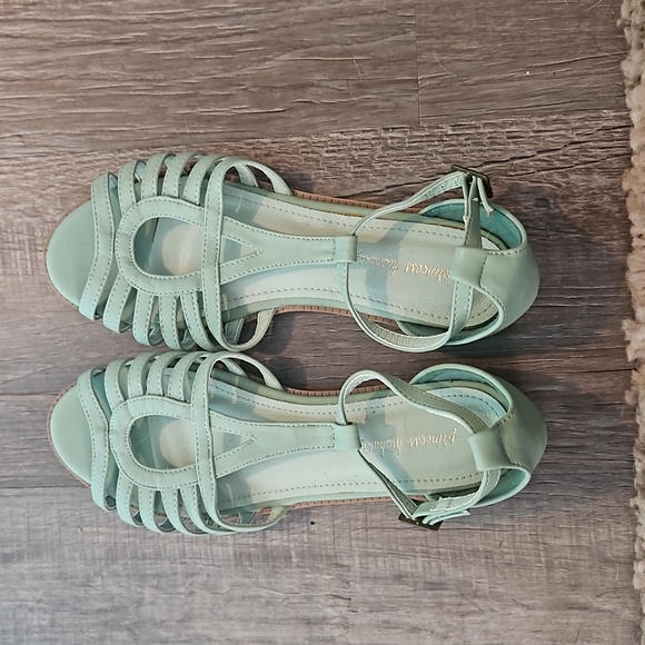 Princess Highway Sandals - Picture 2 of 5